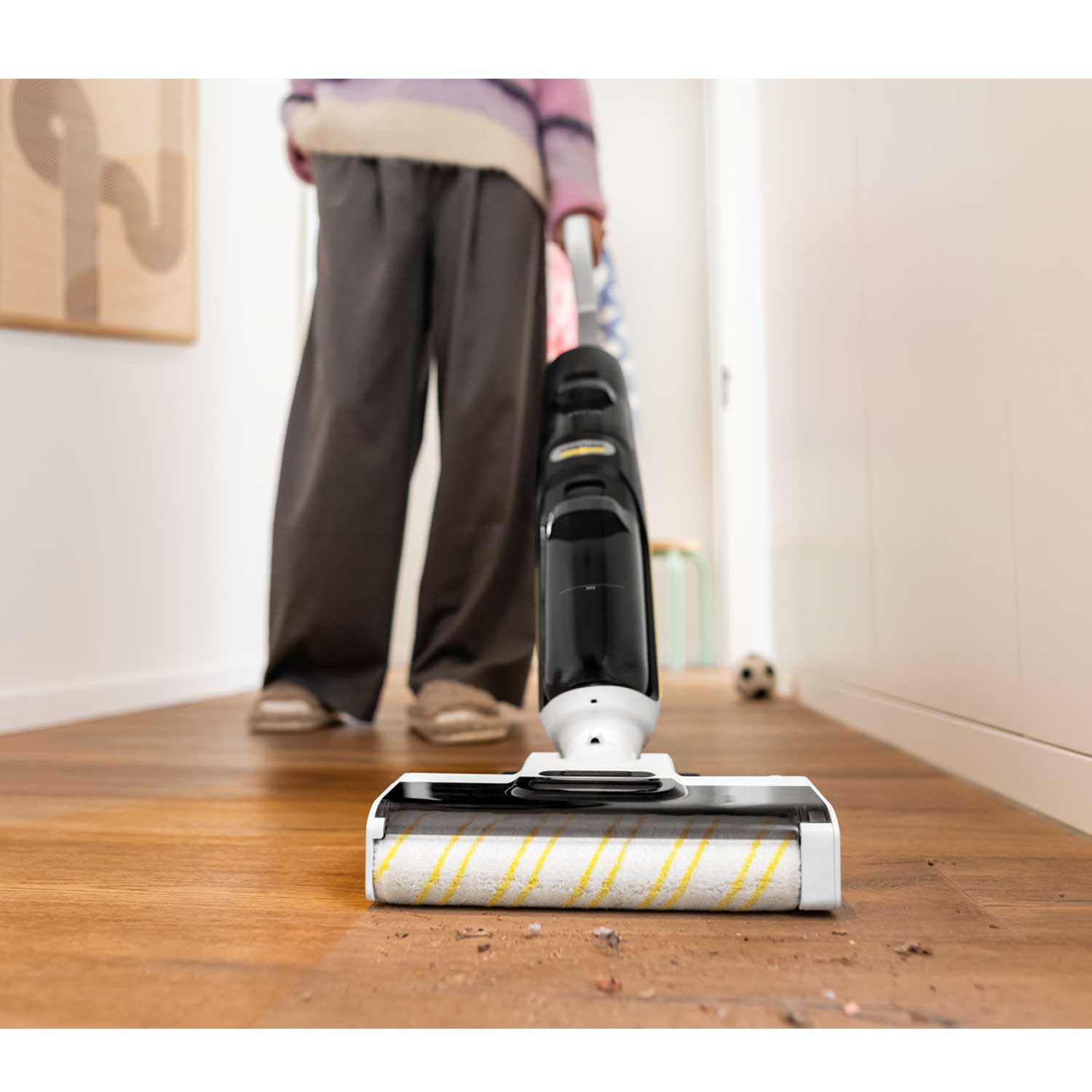 Cordless vacuum cleaner Kärcher FCV 4 *EU 1.056-131.0 — 10