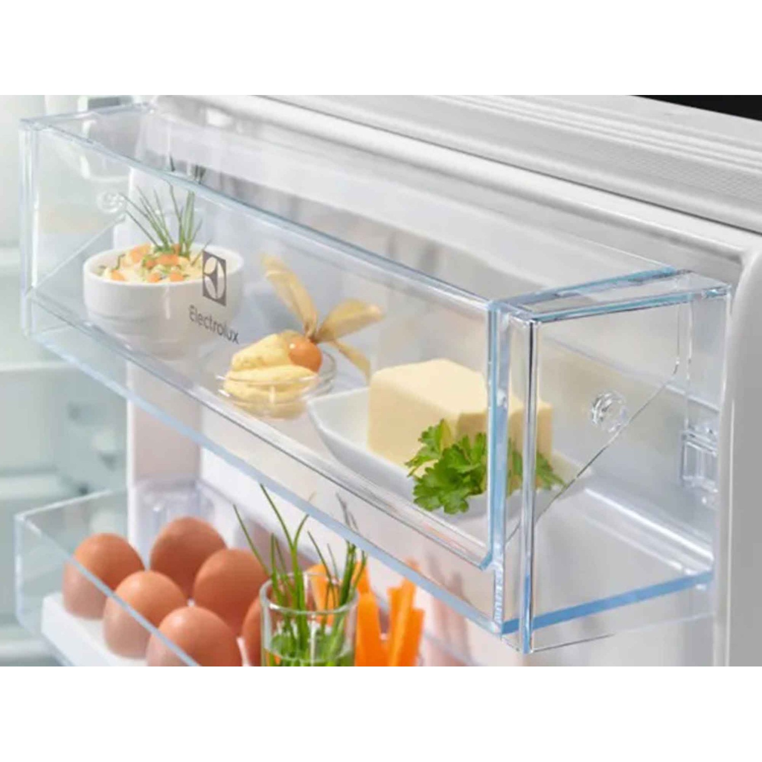 Built-in refrigerator ELECTROLUX RNT6NE18S — 4