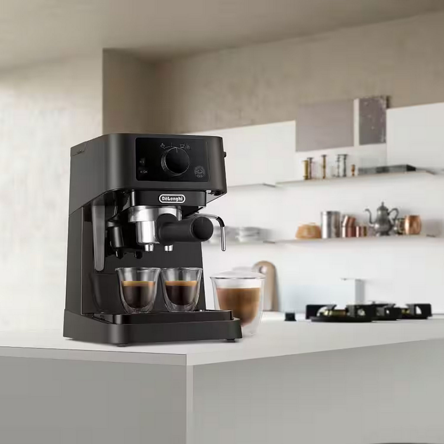 Semi-automatic coffee machine De'Longhi EC235.BK — 12