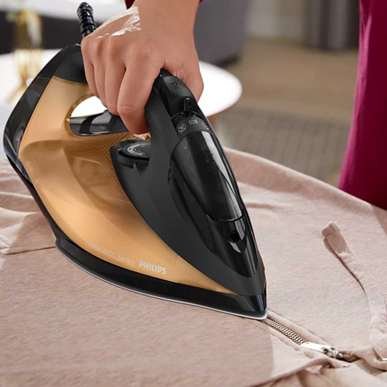 Iron Philips DST7040 80 Azur — 10