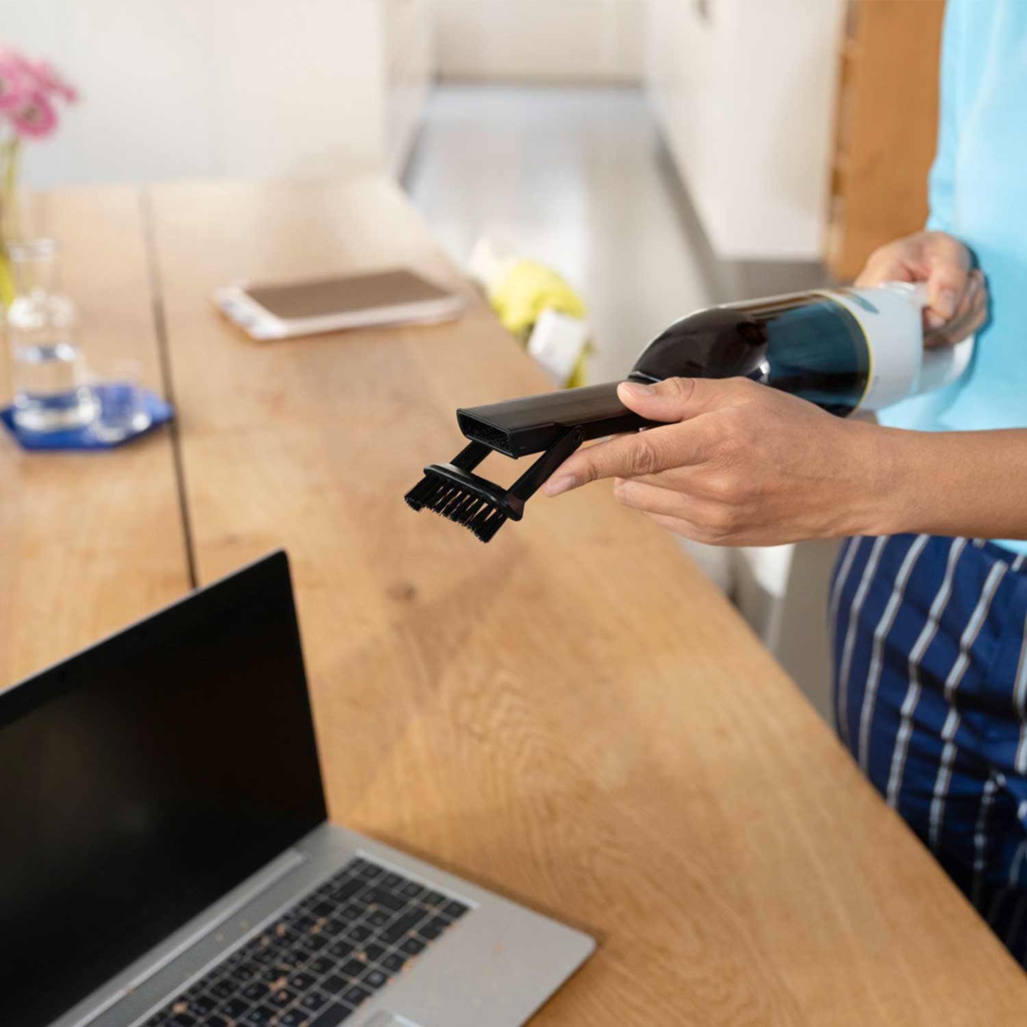 Cordless vacuum cleaner Kärcher CVH 3 Plus 1.198-350.0 — 3