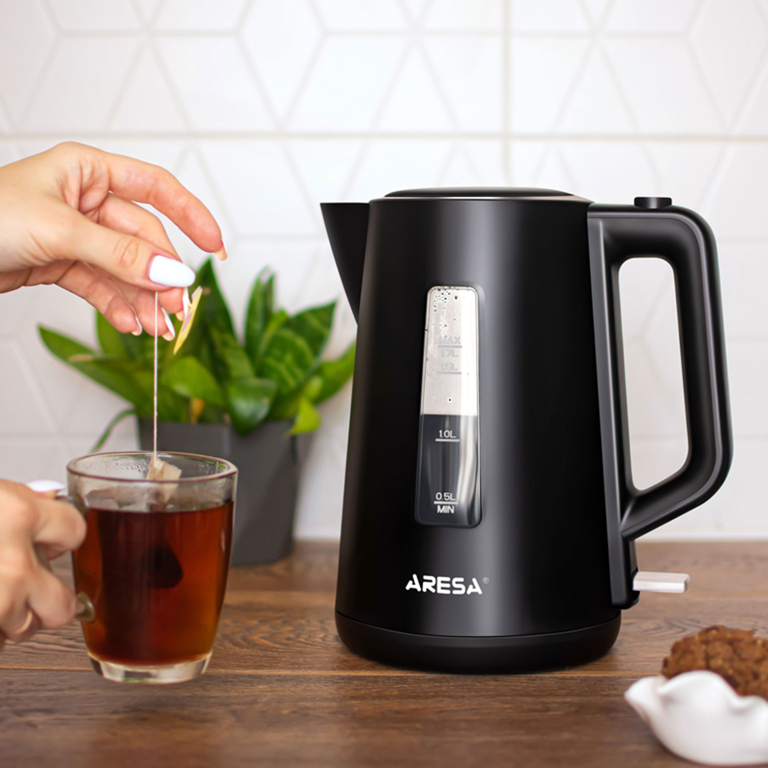 Electric kettle AR-3480 — 4
