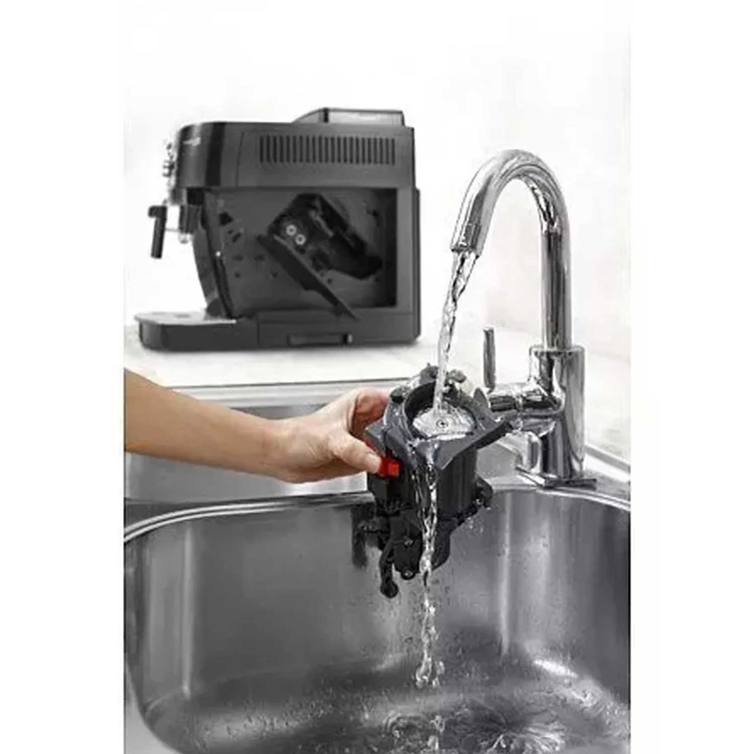 Automatic coffee machine De'Longhi MAGNIFICA S ECAM12.121.B — 4