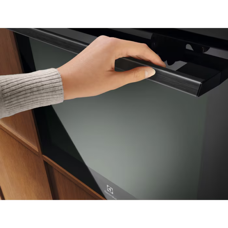 Built-in oven Electrolux LOX8P87WZ — 4