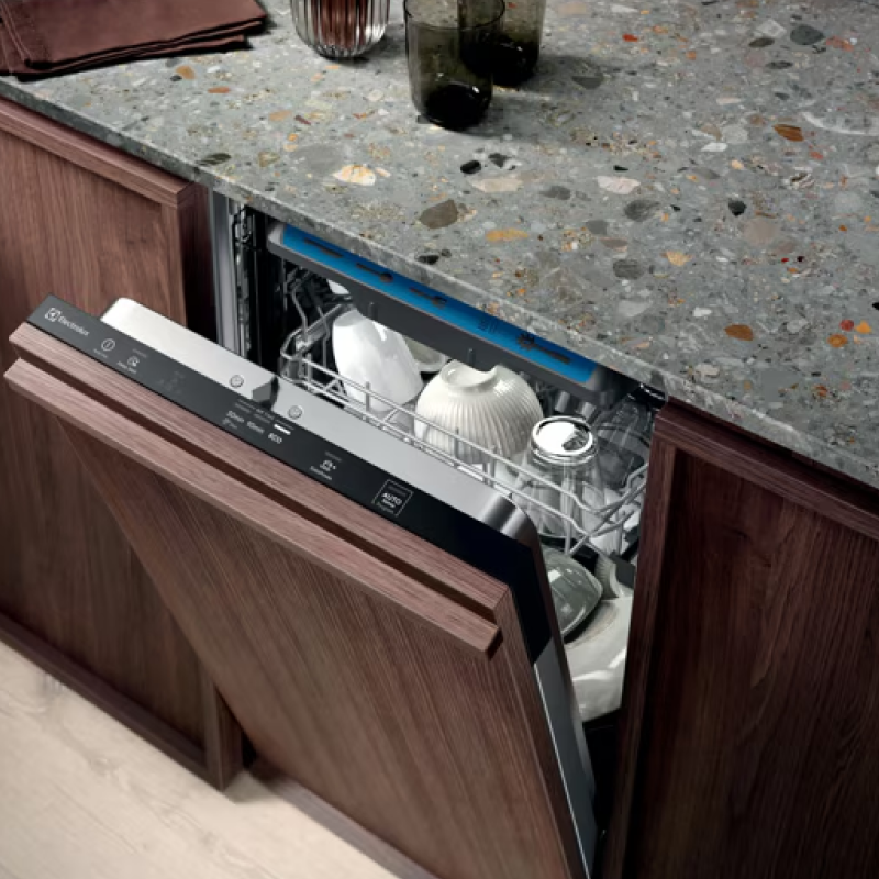 Built-in dishwasher Electrolux EEA13200L — 3