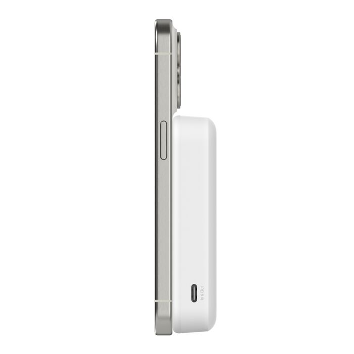 Belkin 10K Qi2 MagSafe Power Bank with Kickstand BPD008BTWH — 3