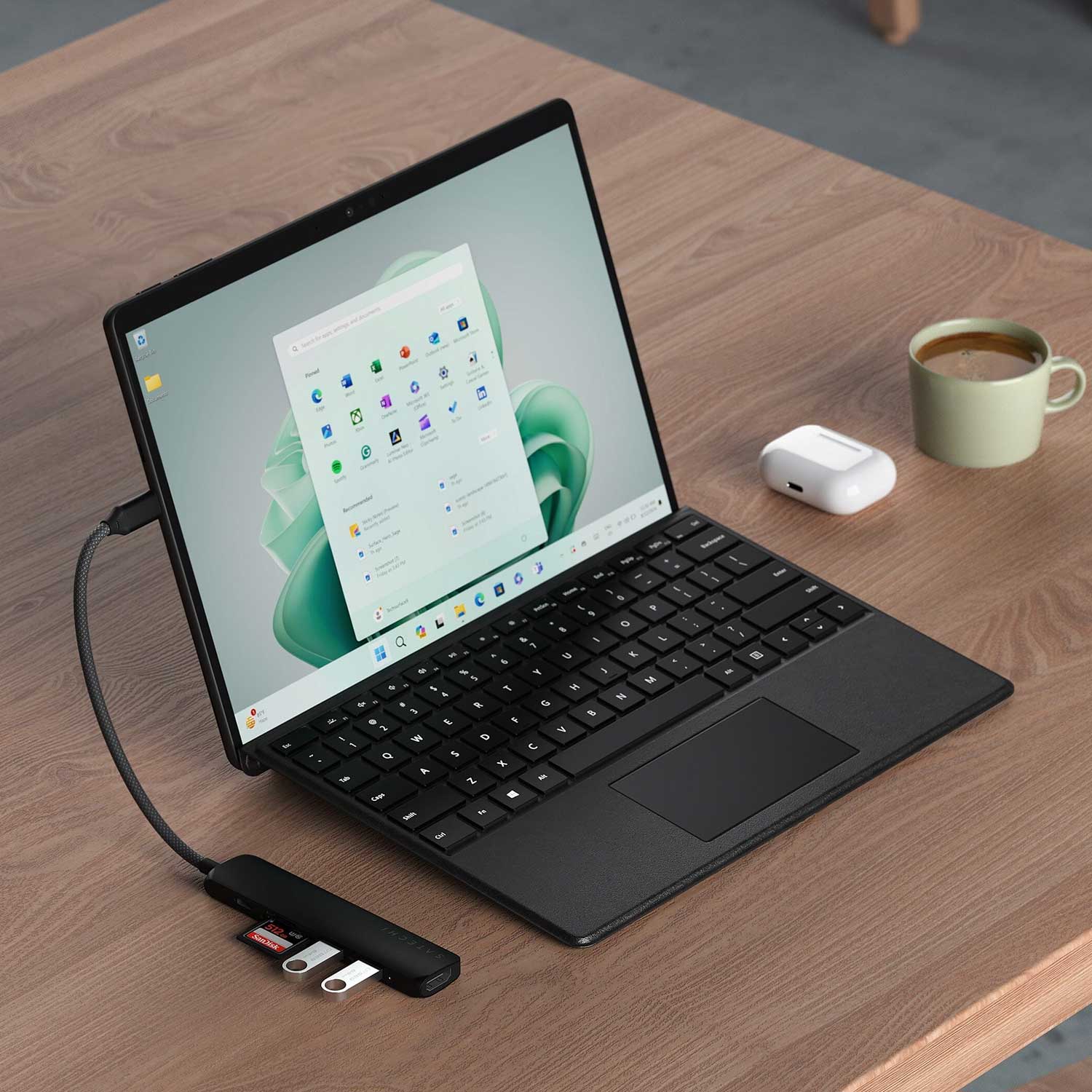 Usb-hub SATECHI 6-in-1 USB-C Slim Multiport Adapter ST-P6SK — 4