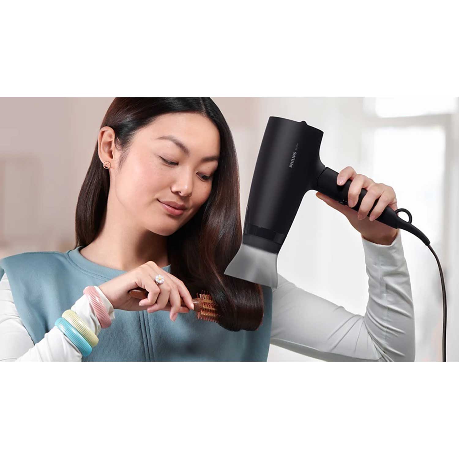 Hair dryer Philips BHD308 10 — 8