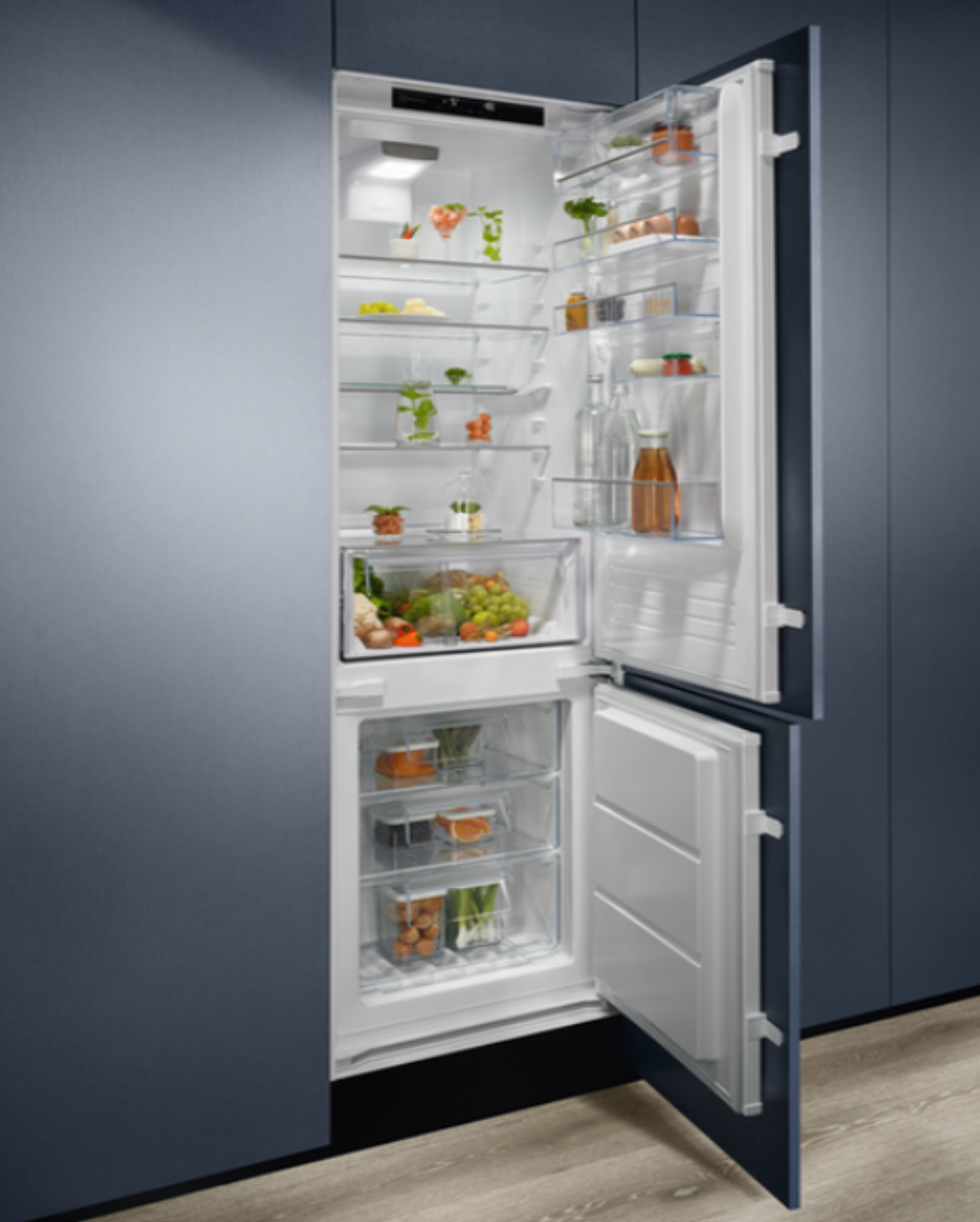 Встраиваемый холодильник Electrolux RNT6TE19S — 4