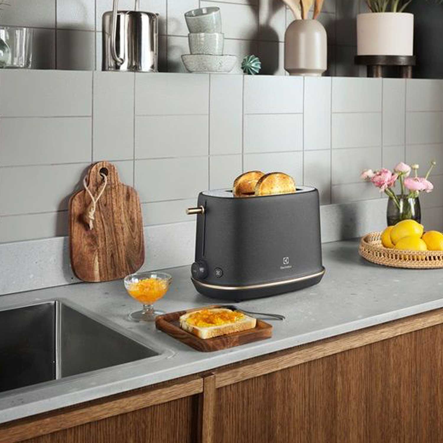 Toaster Electrolux E7T1-6BP — 7
