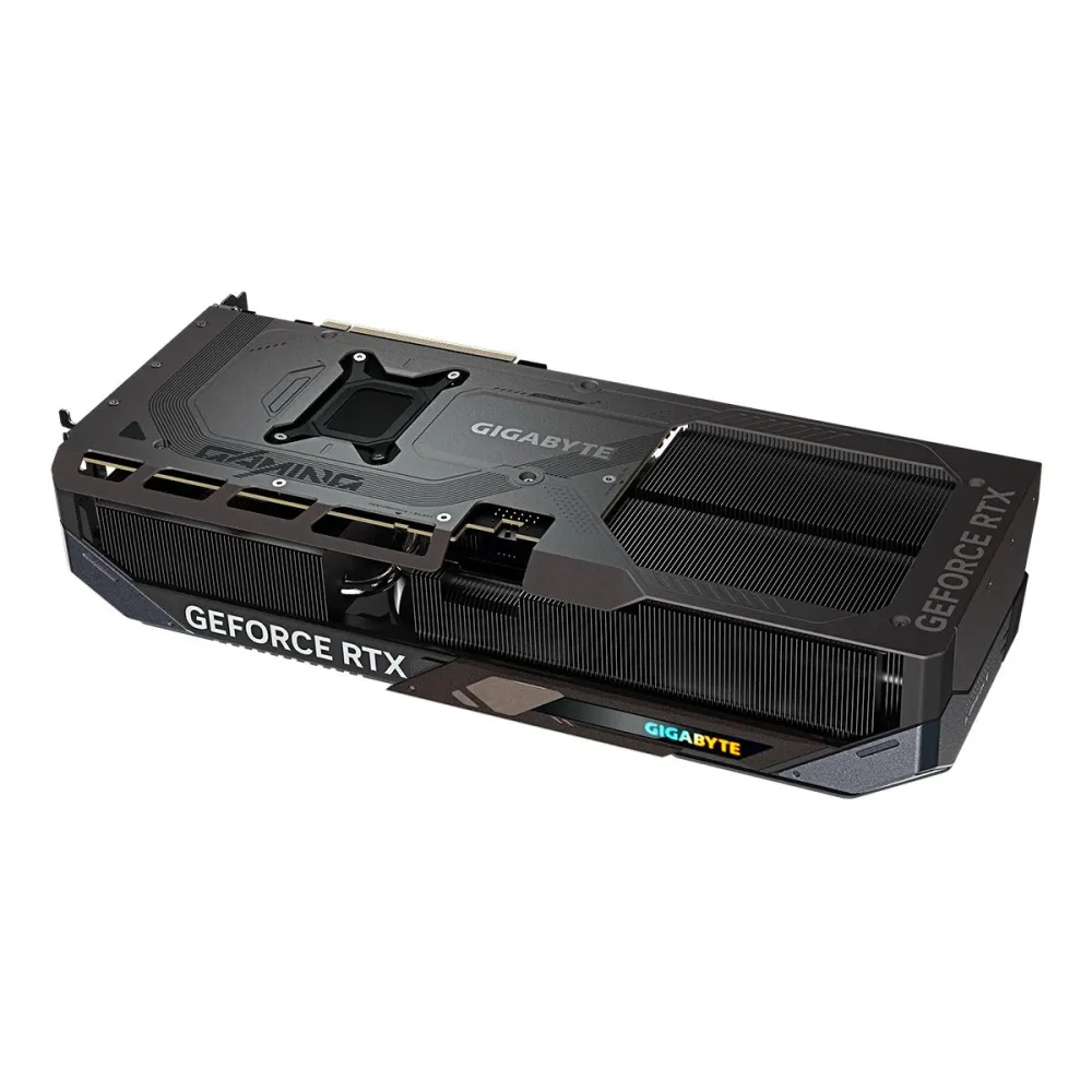 GiGABYTE GeForce RTX 5080 GDDR7 GAMING OC — 4