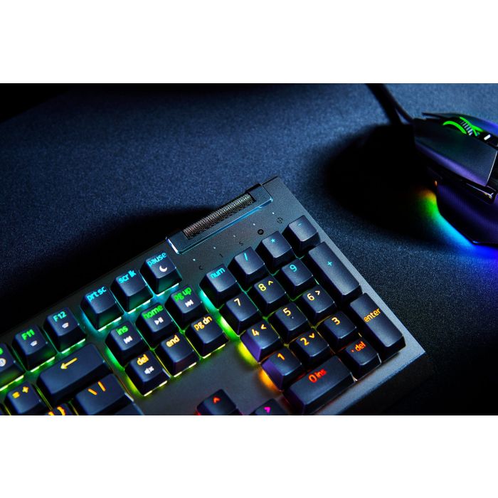 Wired BlackWidow V4 X Switch - Cyrillic Layout RZ03-04700800-R3R1 — 4