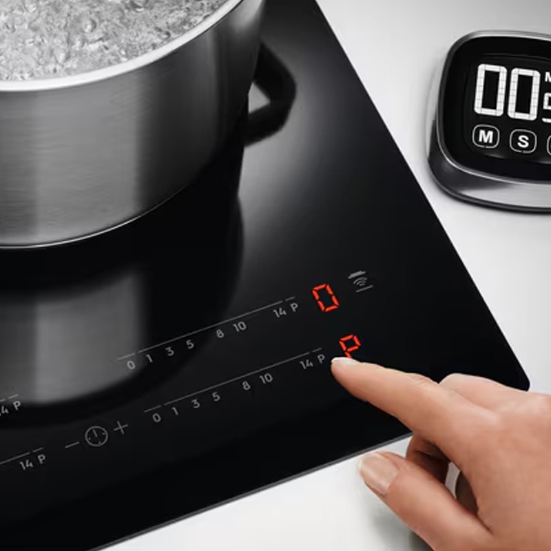 Built-in induction hob Electrolux CIV644 — 3