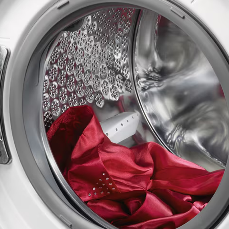 Washing Machine AEG L8FEC68SR — 3