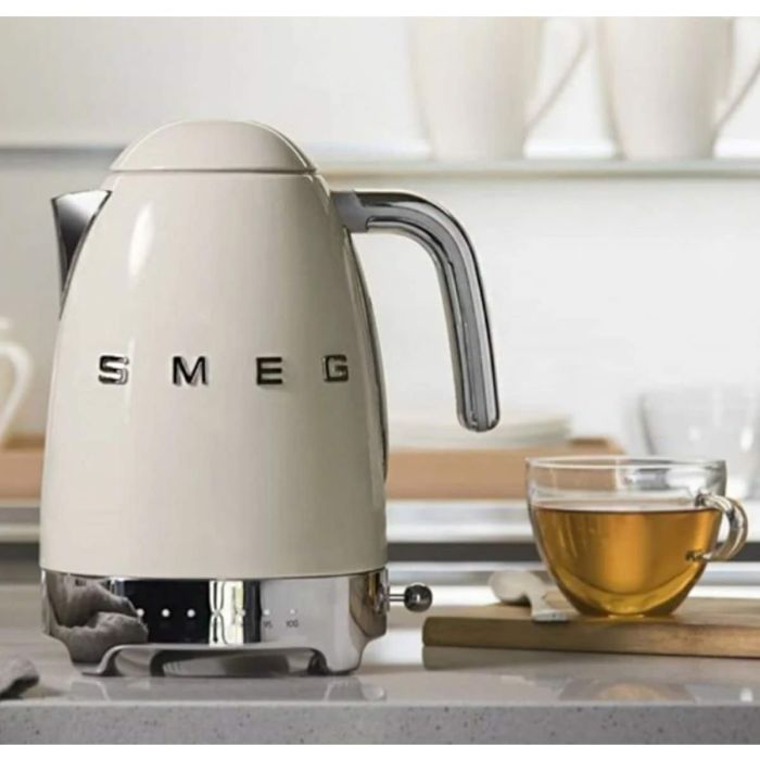 SMEG KLF04WHEU Electric kettle 1.7l — 4