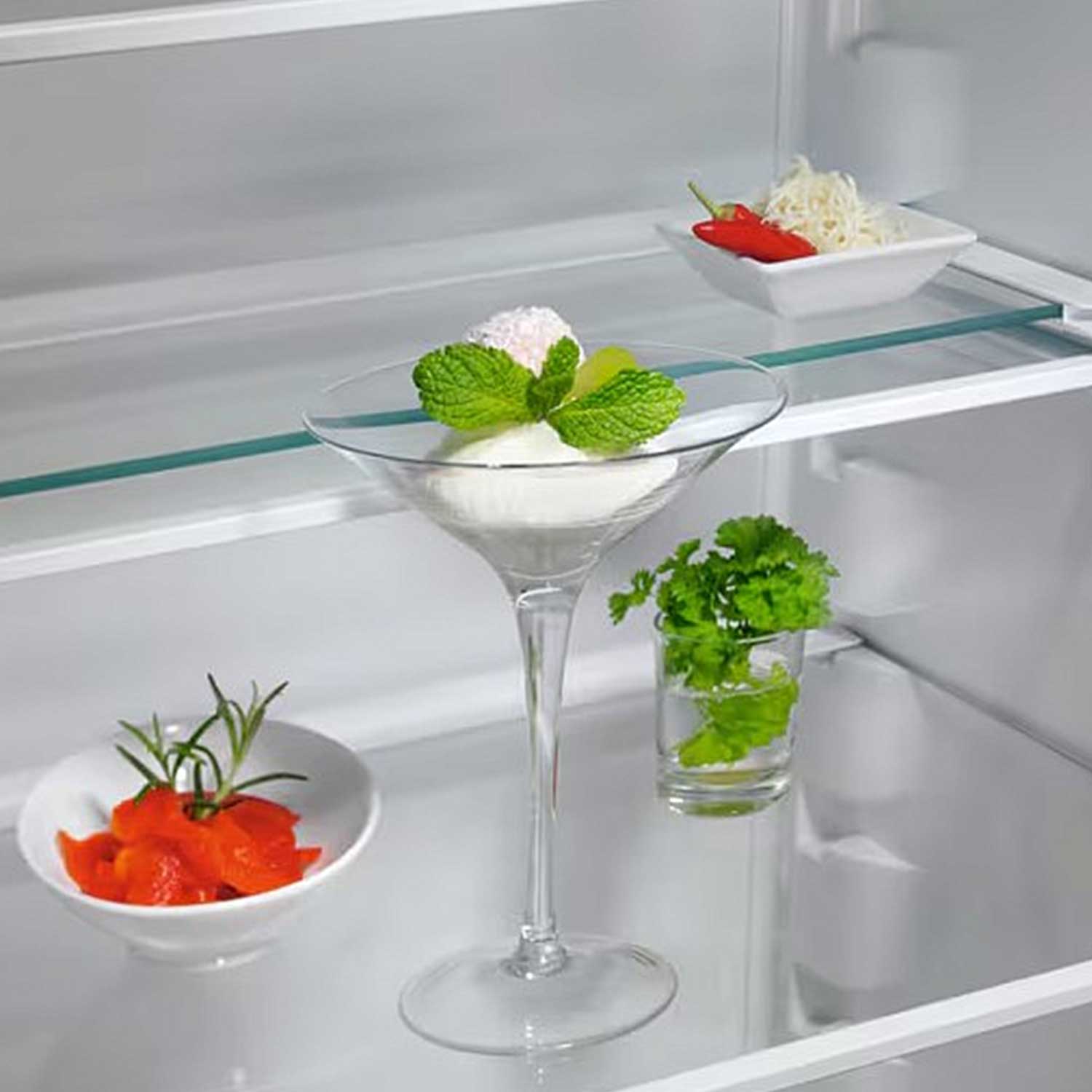 Built-in refrigerator AEG TSC7G181ES — 4