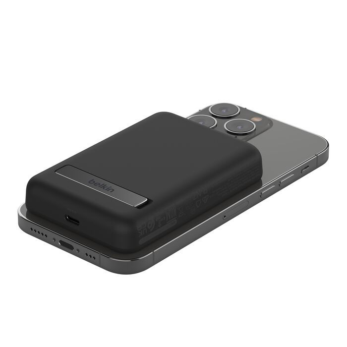 Belkin 5K Magnetic Wireless Power Bank Kick Stand BPD004BTBK — 6