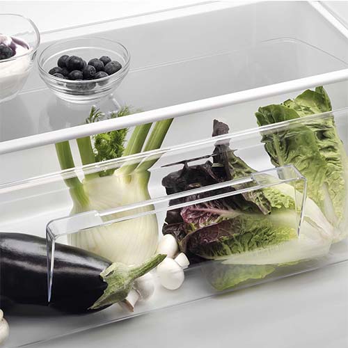 Refrigerator Electrolux LXB1AF15W0 — 3