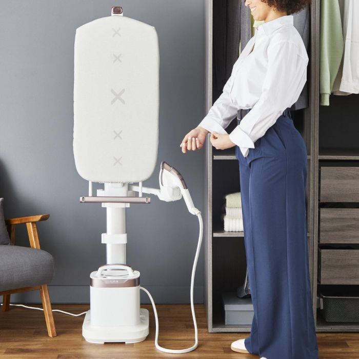 QT1811E0 Steam ironing system IXEO Vision — 6
