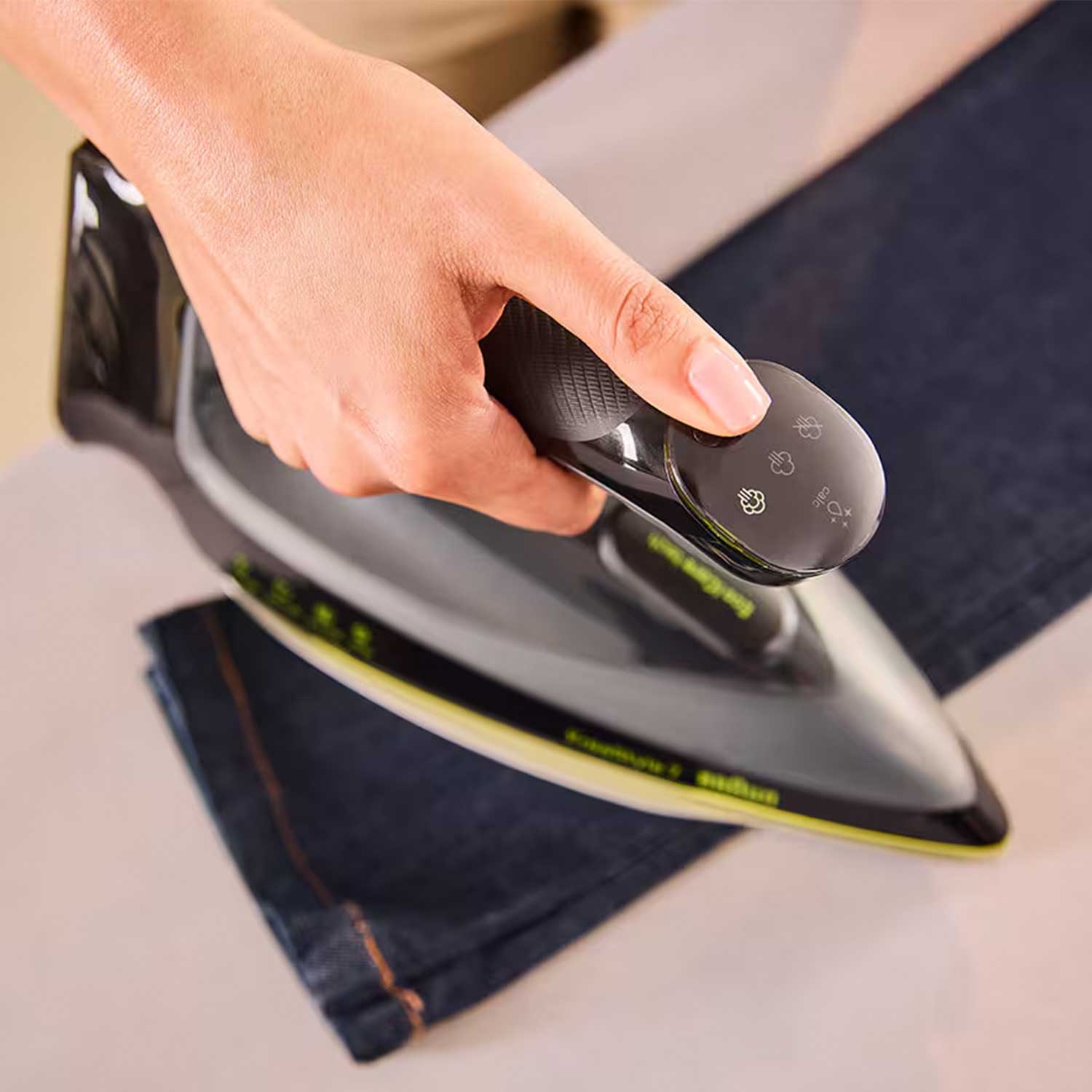 Steam iron Braun FI7255GR FreeStyle 7 — 13