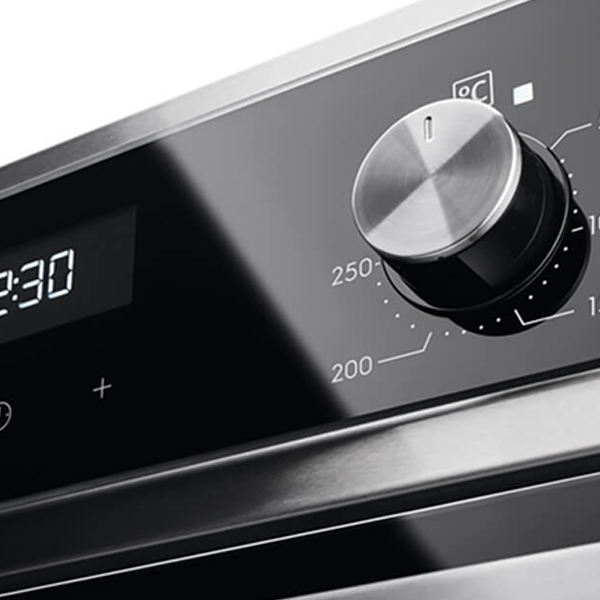 Built-in oven ELECTROLUX EOD5H70BX — 4