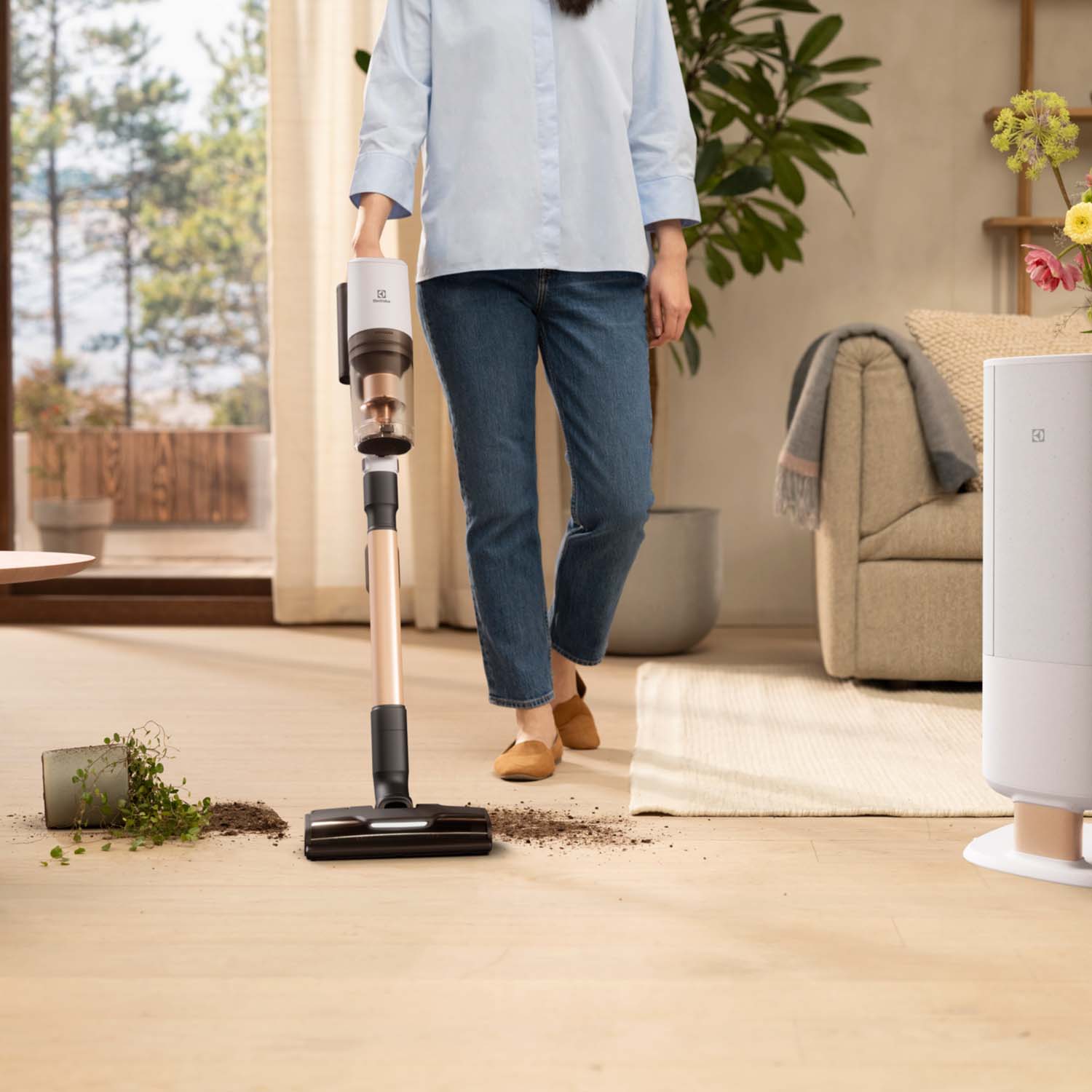 Vacuum cleaner wireless ELECTROLUX EP83HB25UV — 2