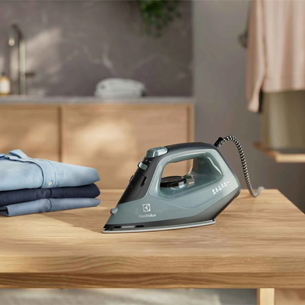 Iron Electrolux E5SI2-6OG — 2