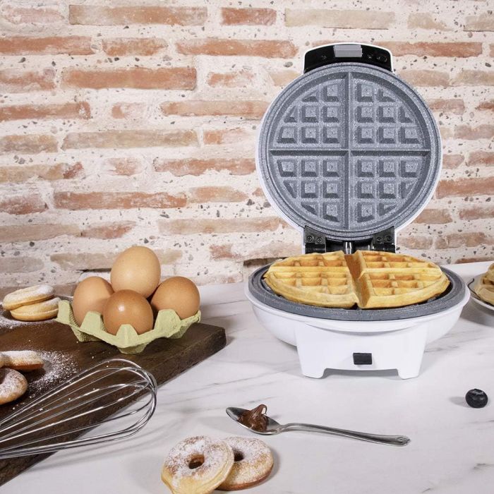 Cecotec 08005 Fun Gofrestone 3 in 1 electric waffle maker. 700 W — 4