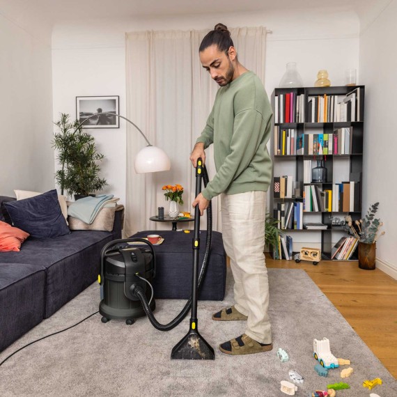 Vacuum cleaner KARCHER SE 4* Go Further 1.081-172.0 — 2