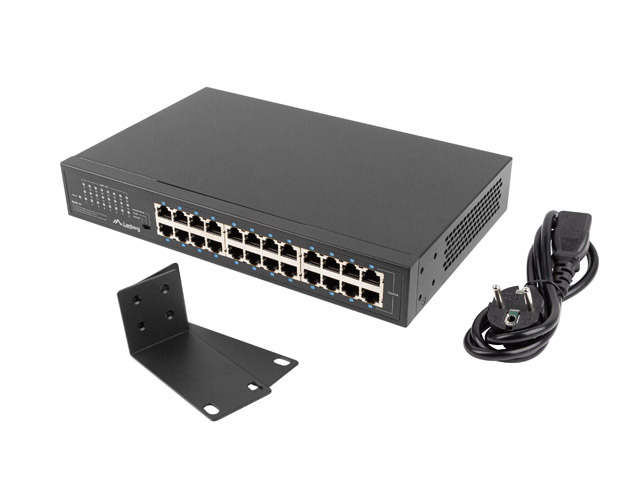 Lanberg RSGE-24 24port 10 100 ps RACK Switch — 2