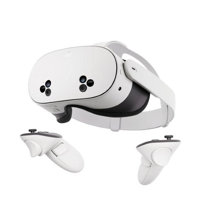 Meta Quest 3S Game Console with Batman — 3