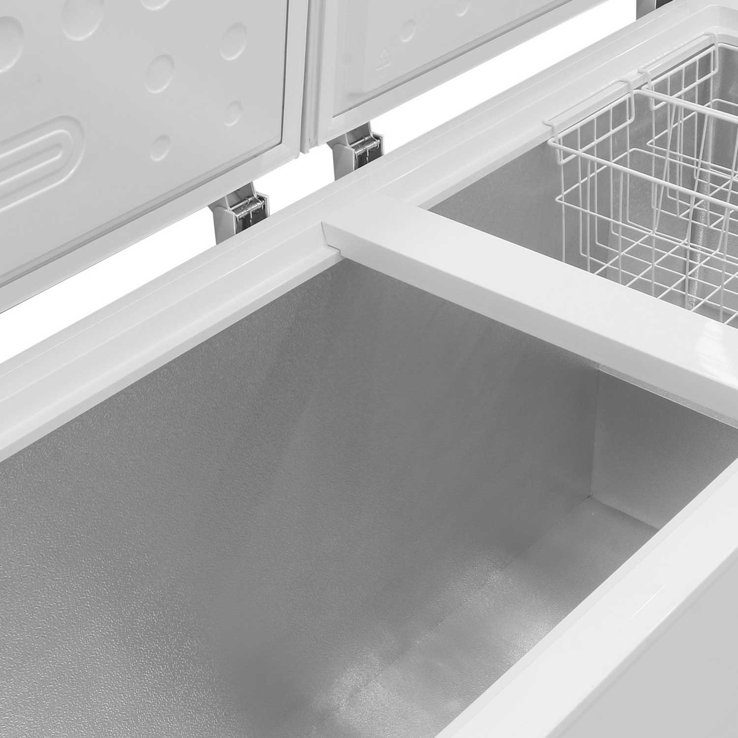 Chest freezer BERG BCF-D508W — 8
