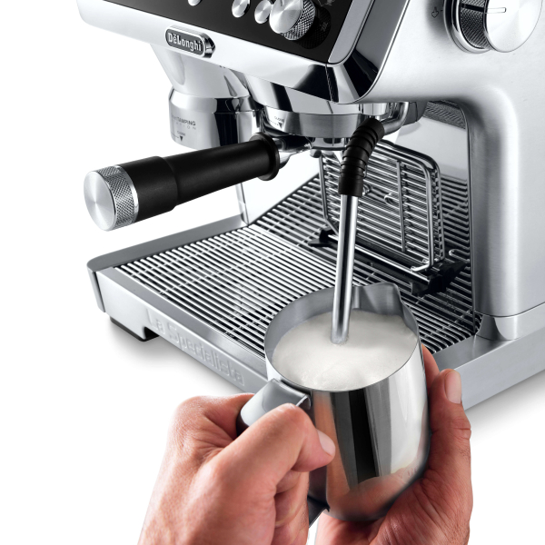 Coffee maker Delonghi La Specialista EC9355.M2.0 — 4