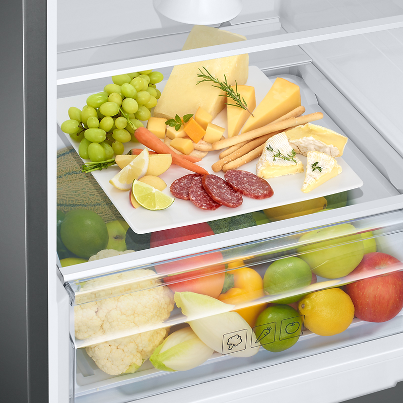 RB37A50N0SA WT Refrigerator — 4
