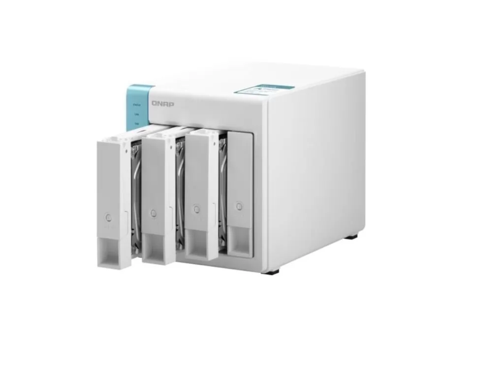 NAS Storage QNAP 8-Bay TS-873A-8G — 3
