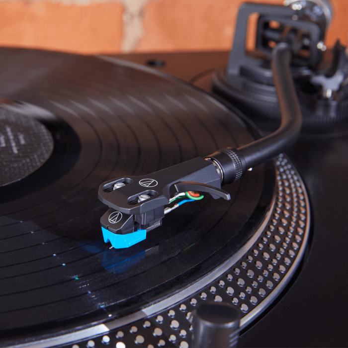 Audio-Technica AT-VM95C Magnet Cartridge AT-VM95C — 4