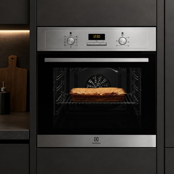 Built in oven ELECTROLUX EOF3H40BX — 4
