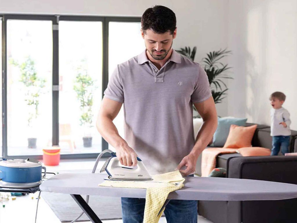Steam ironing system IS2143BL — 4