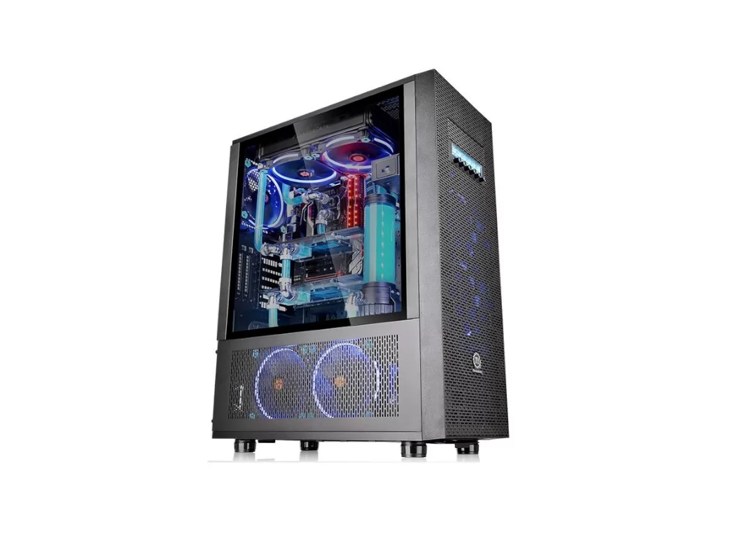Thermaltake Core X71 Full Tower — 3