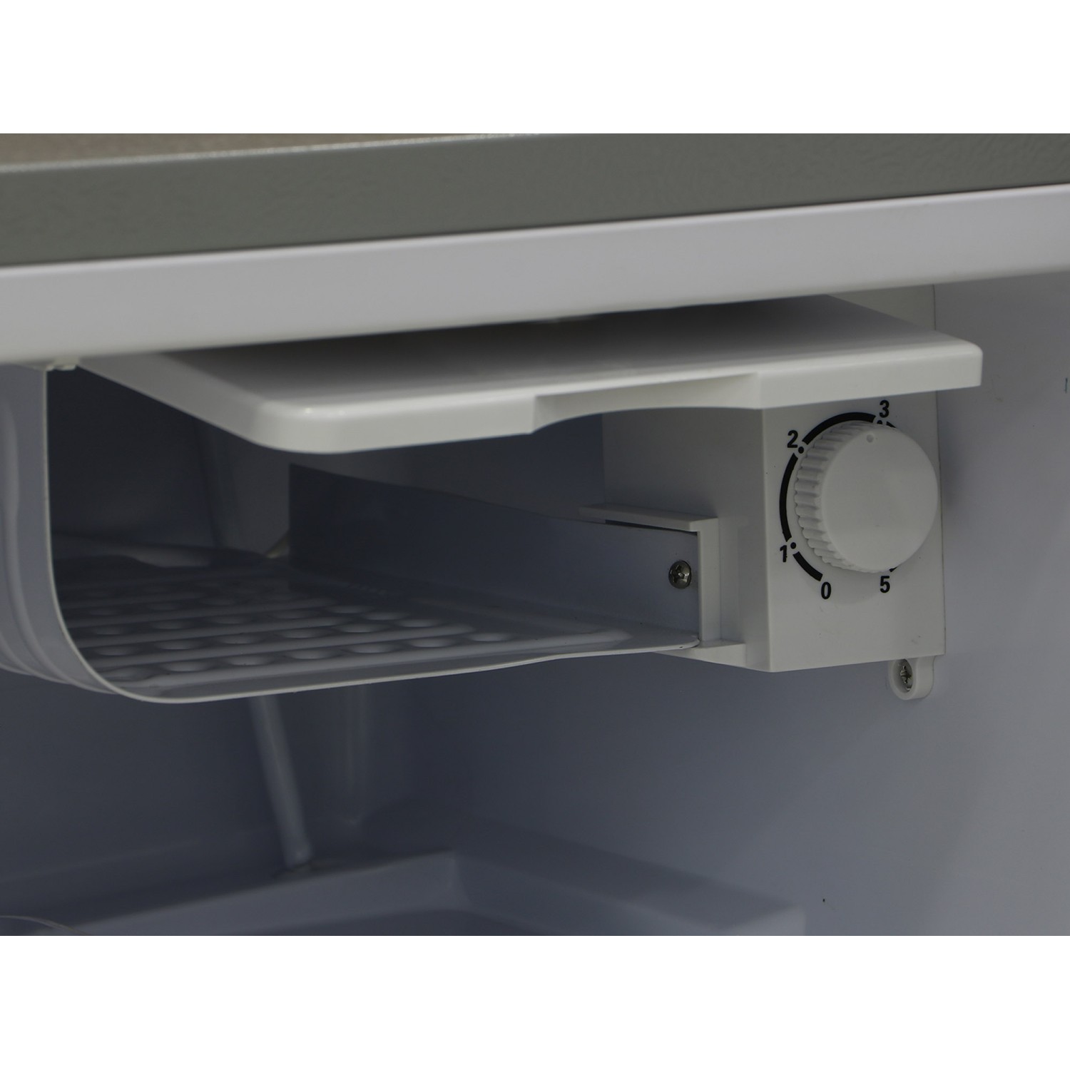 Refrigerator HOFFMANN HTR71BCS — 7