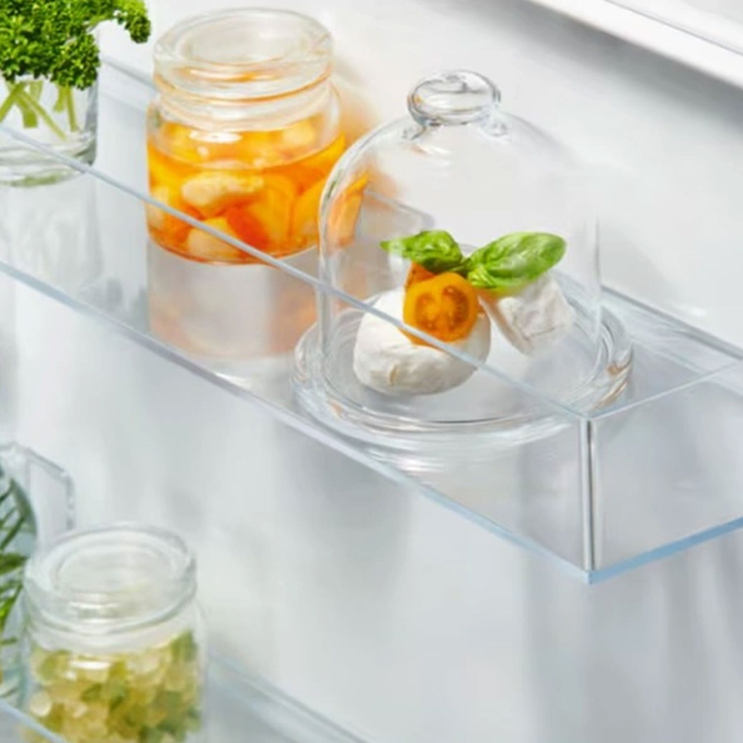 Built-in refrigerator Electrolux LNA7NE18S — 3