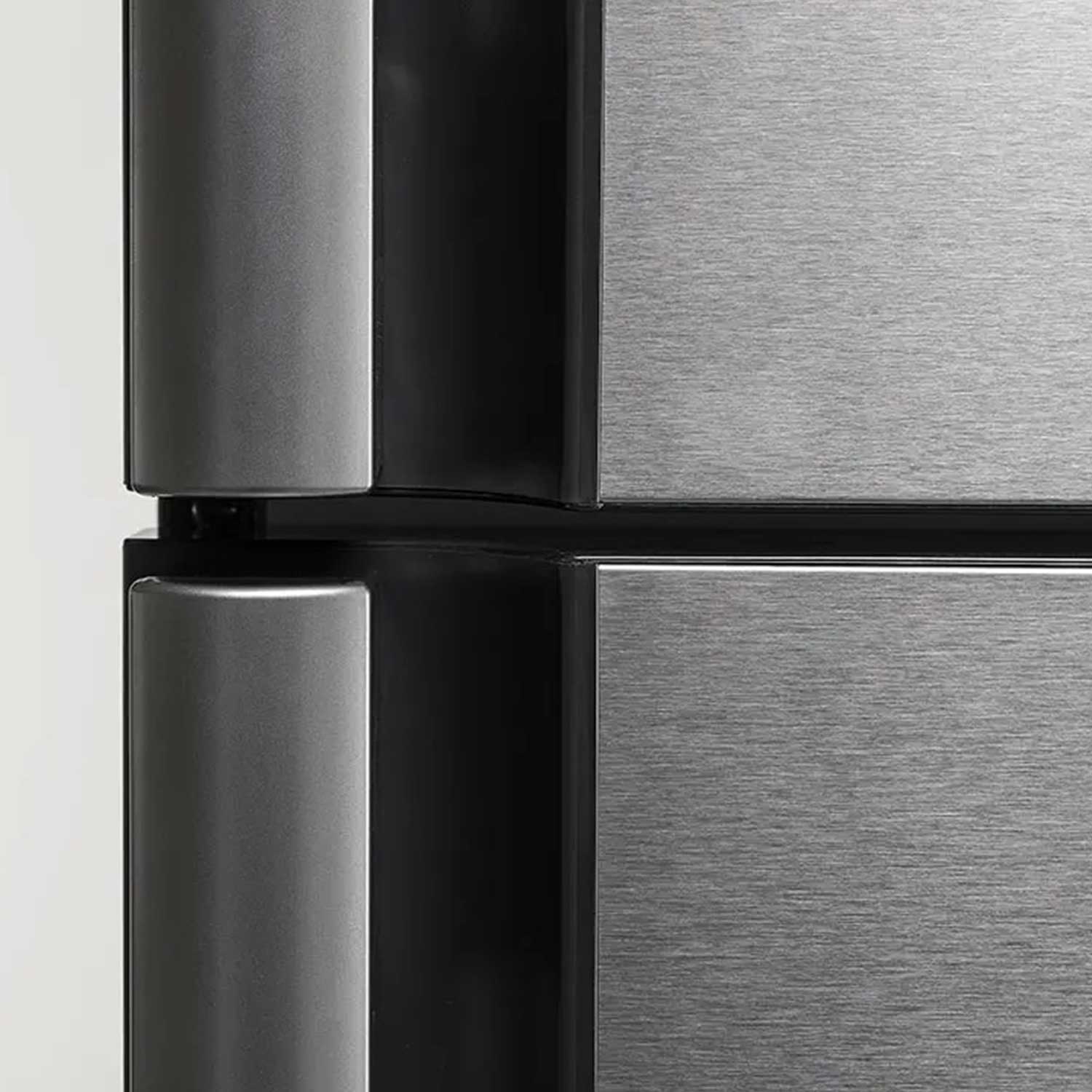 Refrigerator Sharp SJ-XE55PM-SL — 4
