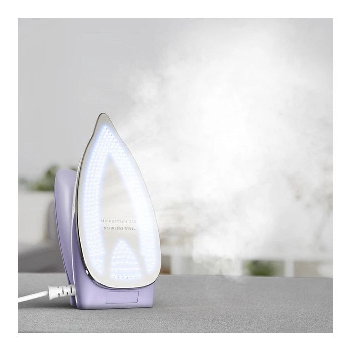 DB1612E0 Travel Iron — 4