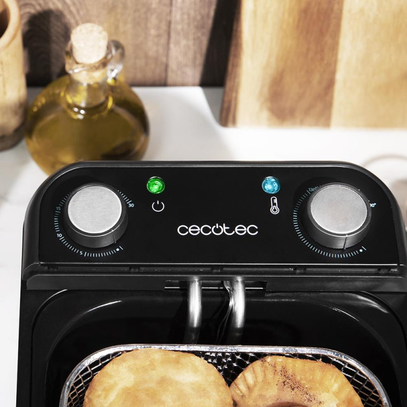 CECOTEC CLEANFRY INFINITY 3000 — 4