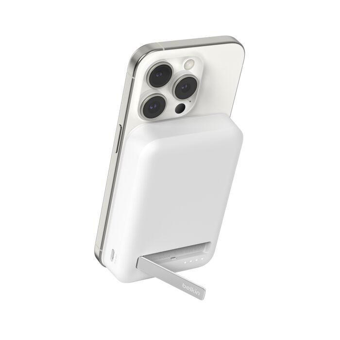 Belkin 10K Qi2 MagSafe Power Bank with Kickstand BPD008BTWH — 4