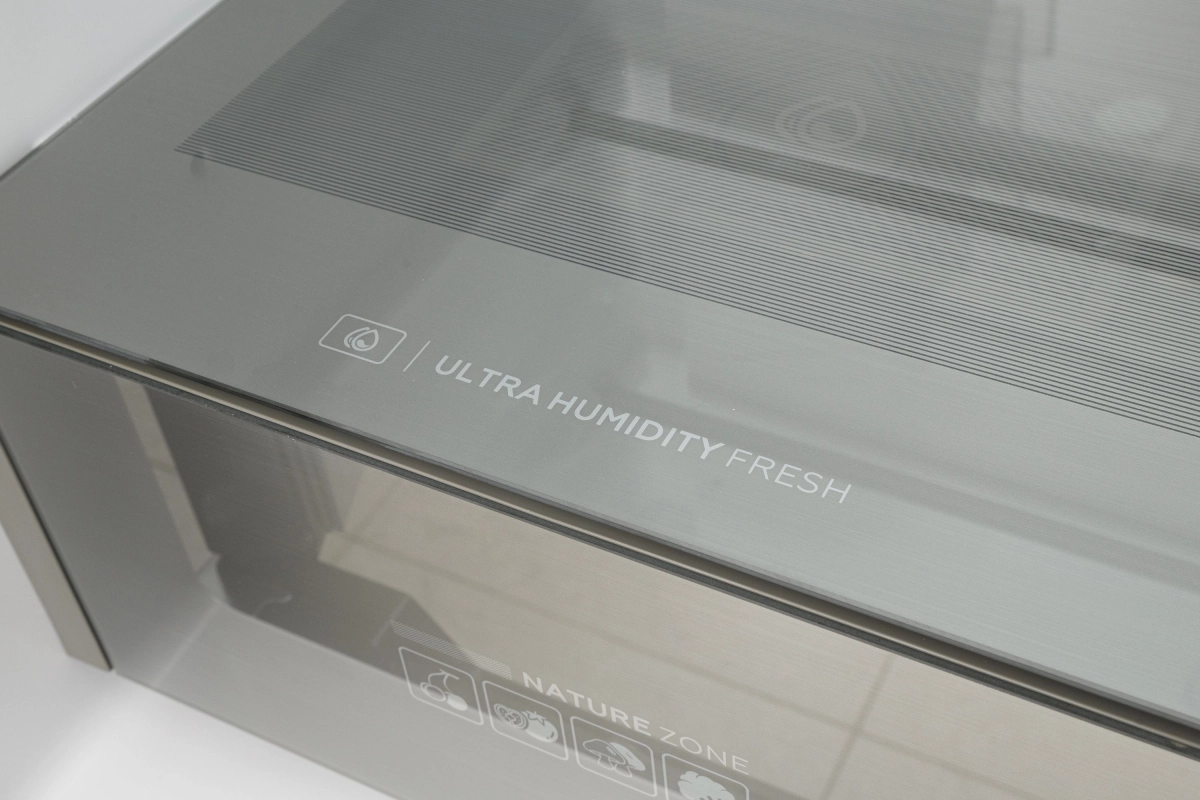 Refrigerator Kraft TNC-SL911XI — 7