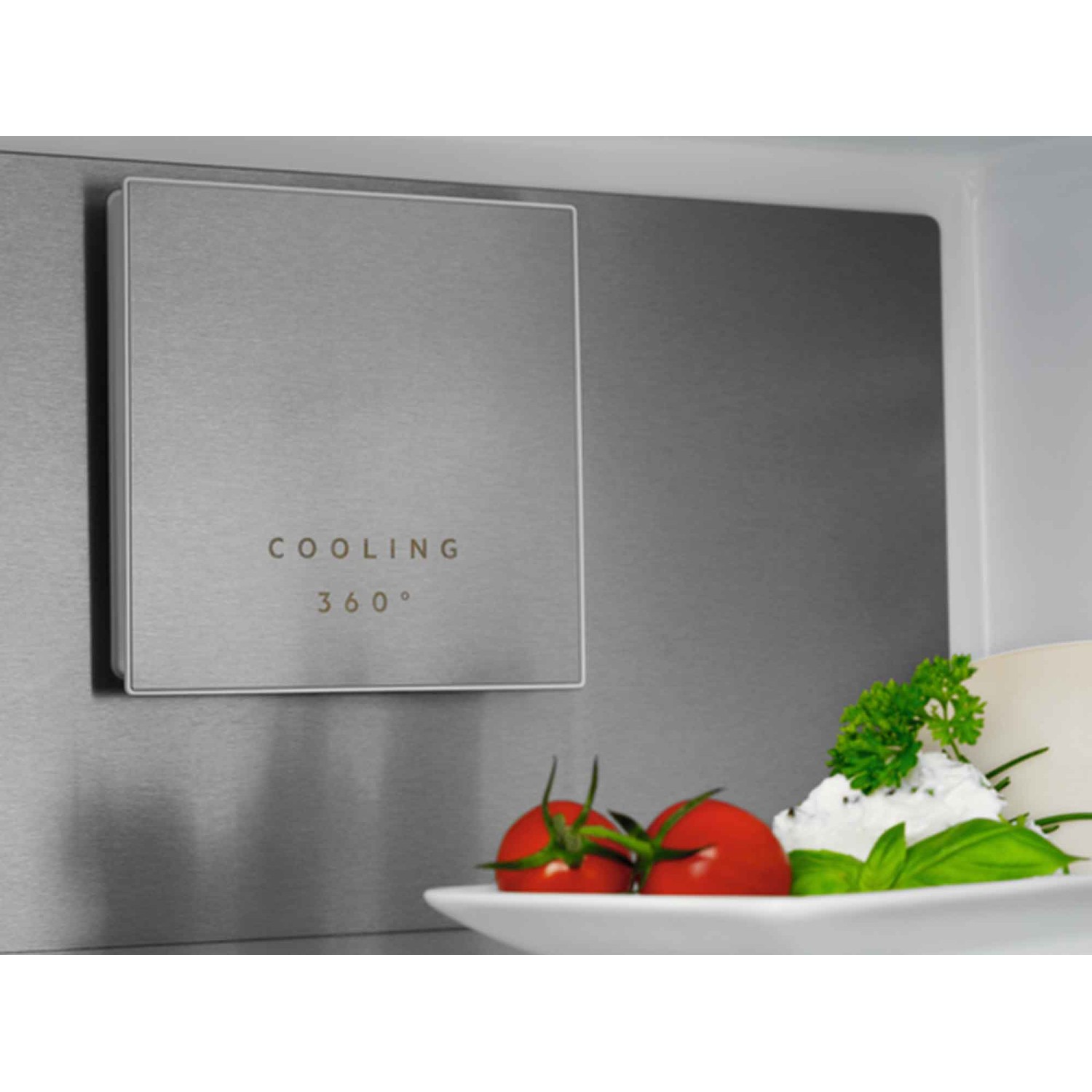 Refrigerator AEG RCR736E5MB — 7