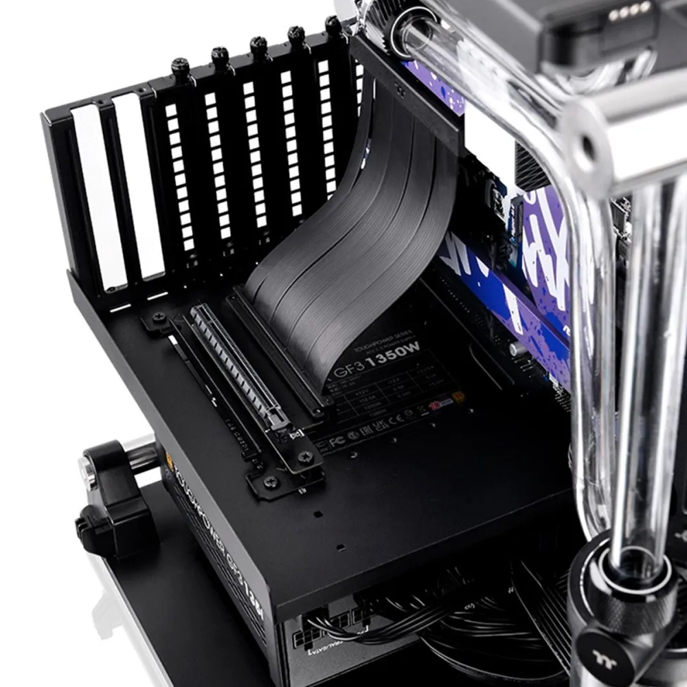 Thermaltake PCI-E 4.0 Dual 90 Degree Riser Cable 130mm — 6
