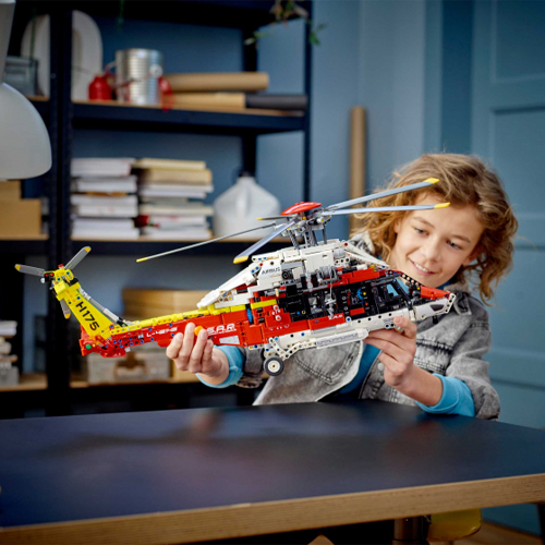 Constructor LEGO 42145 Airbus — 9