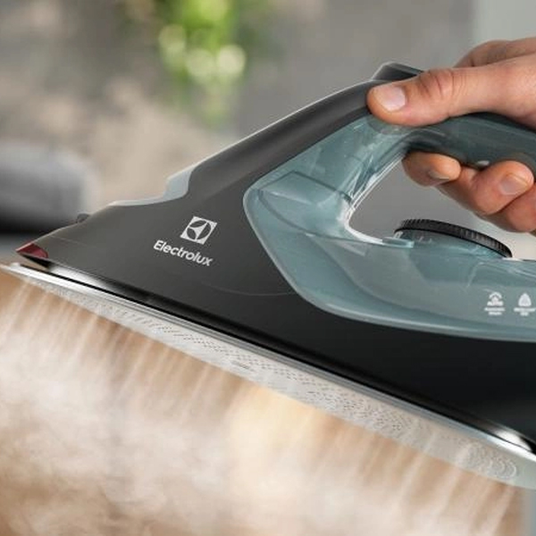 Iron Electrolux E7SI2-6OG — 2